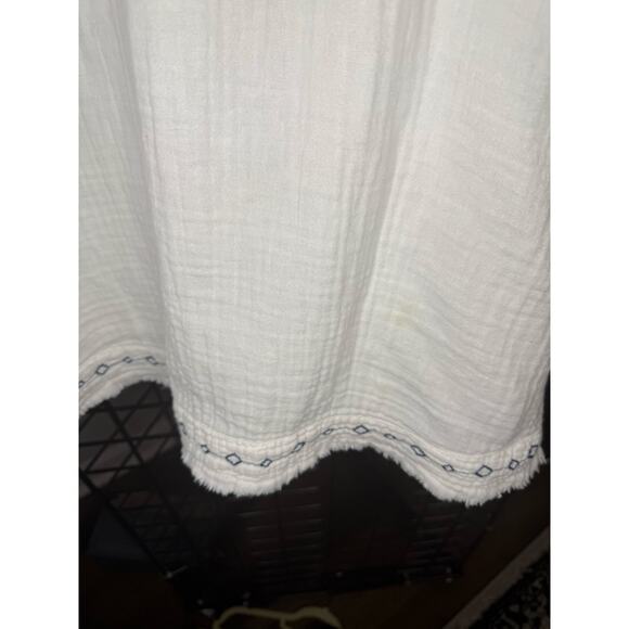 Johnny Was White and Blue Embroidered Blouse - Picture 6 of 6